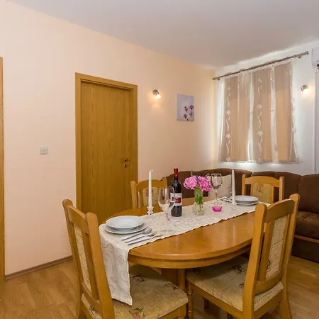 Antonija Apartamento
